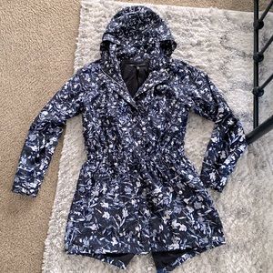 White House Black Market Blue Floral Trench Coat